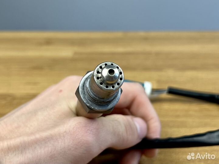 Кислородный датчик лямбда зонд Bosch 0258006605