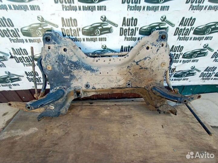 Подрамник Citroen C4 2006