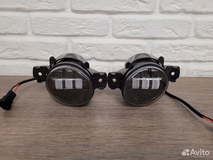 Противотуманные фары Nissan Micra K13 2010-2015