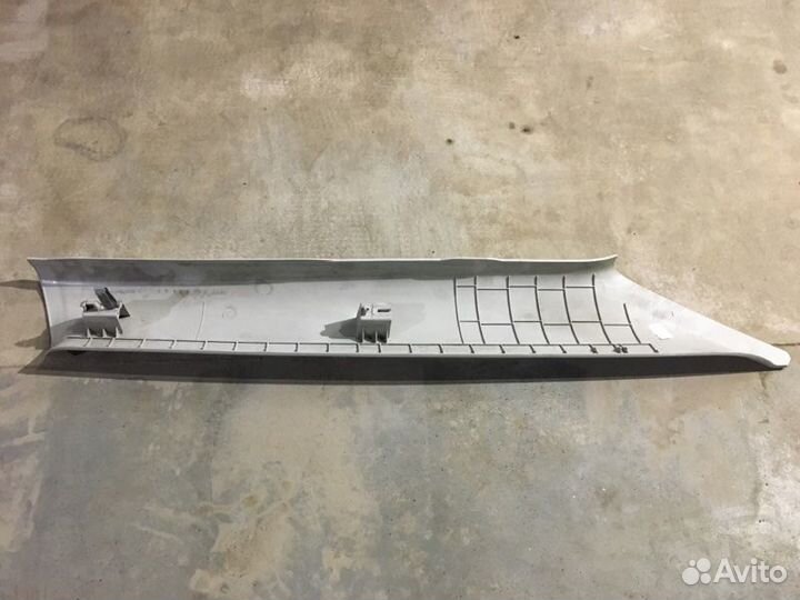 Обшивка стойки Skoda Yeti 1.2 CBZ 2010