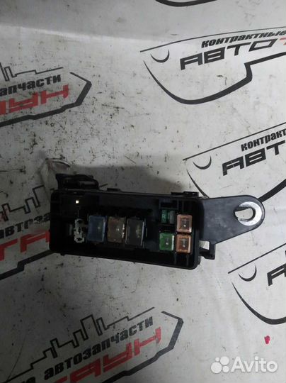 Блок предохранителей toyota estima previa ACR30W A