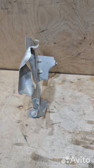 Экран тепловой Volkswagen Passat B6 1800CC