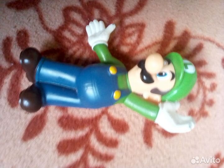 Детские игрушки из Макдональдса