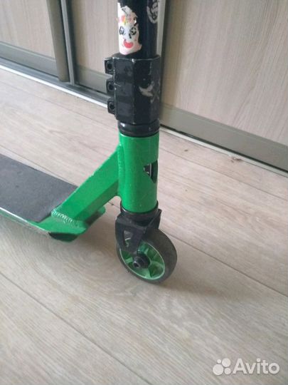 Самокат трюковой