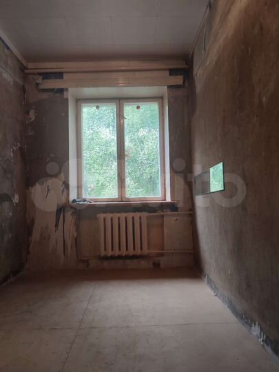 2-к. квартира, 43 м², 3/3 эт.