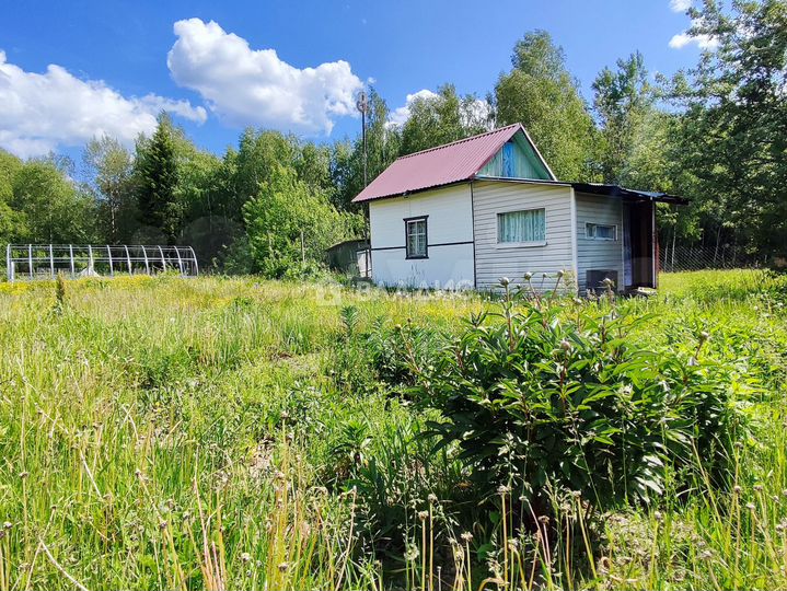 Дача 20,1 м² на участке 9,8 сот.