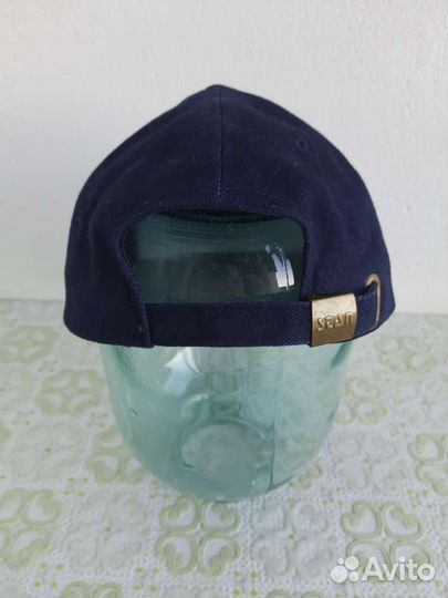 Бейсболка новая