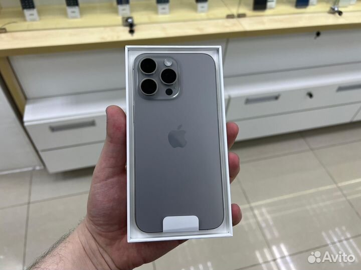 iPhone 15 Pro, 128 ГБ