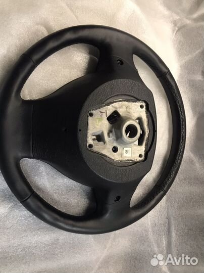 Руль на bmw f10