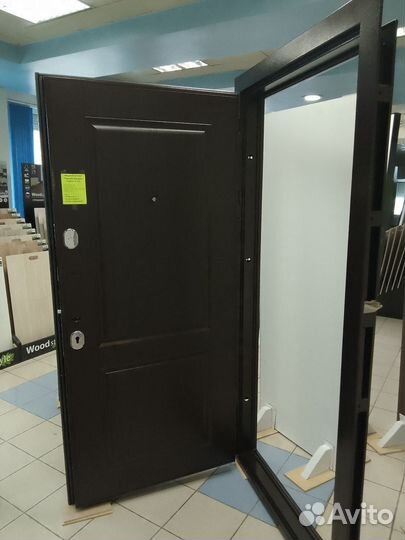 Дверь входная металлическая теплая