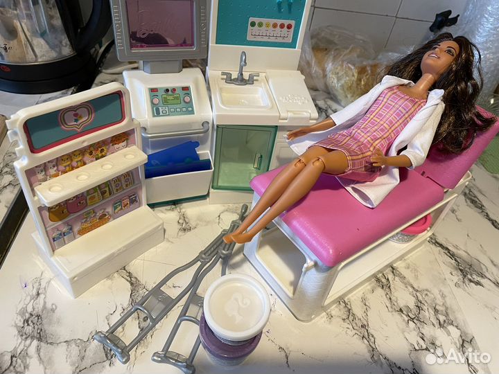 Кукла барби