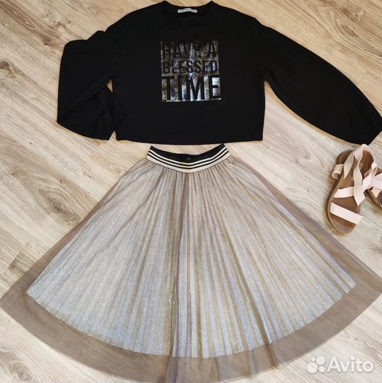Комплект для девочки 152 (юбка+кофта)