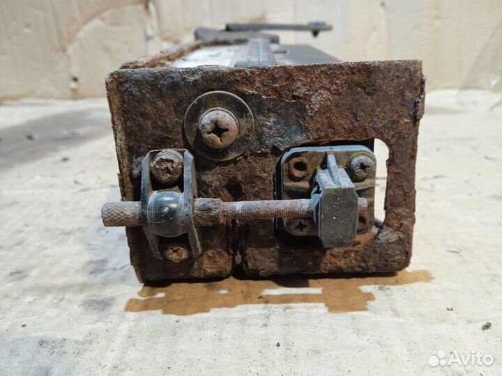 Блок управления круиз контроля Infiniti QX56