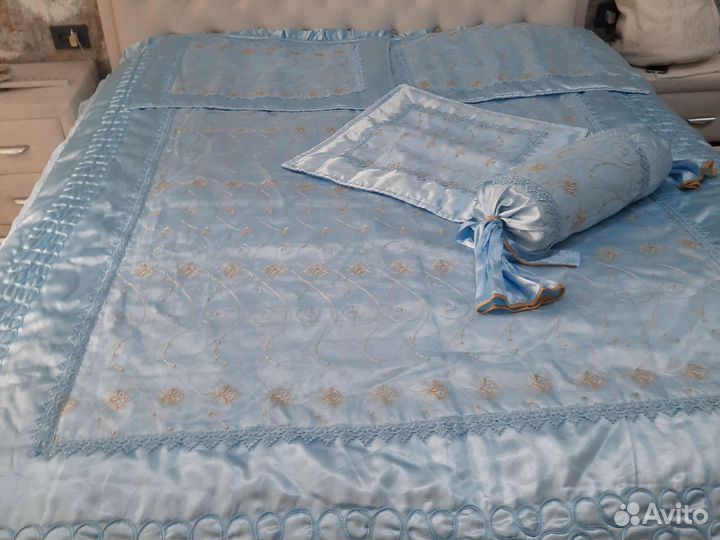 Покрывало на двуспальную кровать