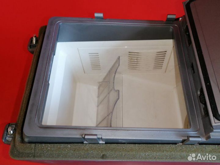 Холодильник Bmw 7-Series E66 N62B44 2002