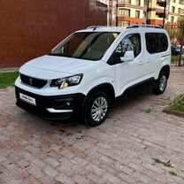 Peugeot Rifter 1.5 MT, 2018, 89 700 км, с пробегом, цена 1 640 000 руб.