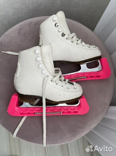 Коньки фигурные