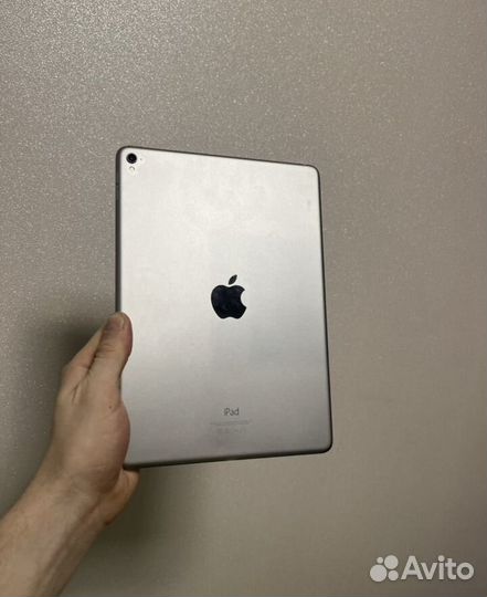 Apple iPad