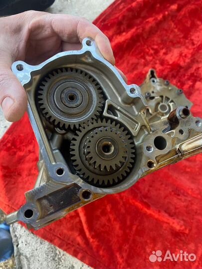 На BMW F10 Масляный насос с балансирным валом