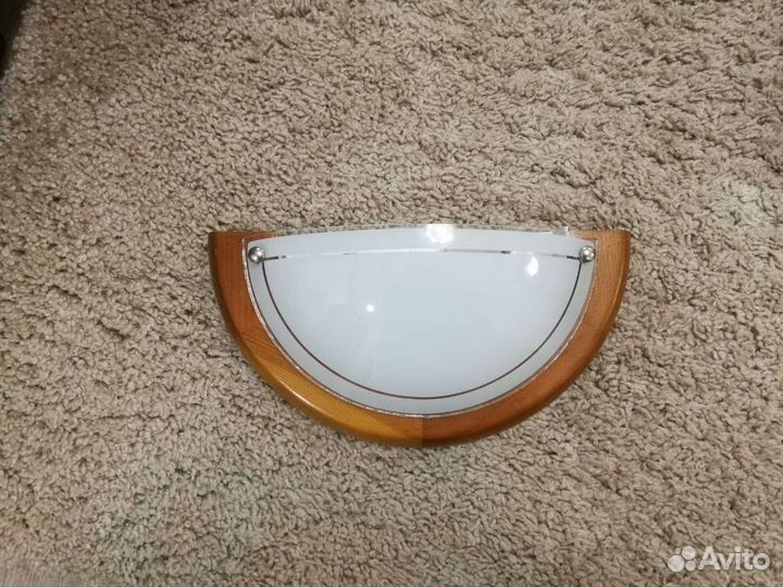 Настенный светильник бра