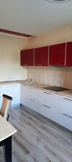 4-к. квартира, 115,7 м², 2/14 эт.