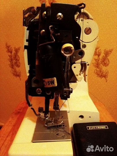 Швейная машинка