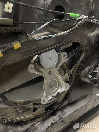 Toyota highlander 2 дверь