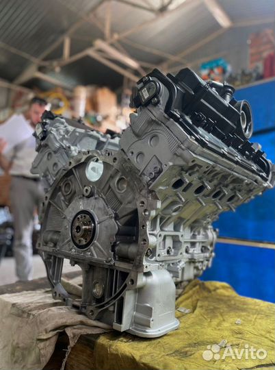 Двигатль VK56VD 5.6 L Infiniti/nissan