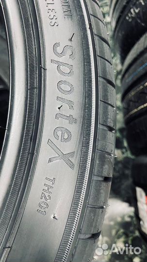 Triangle Sports TH201 255/35 R19 96Y