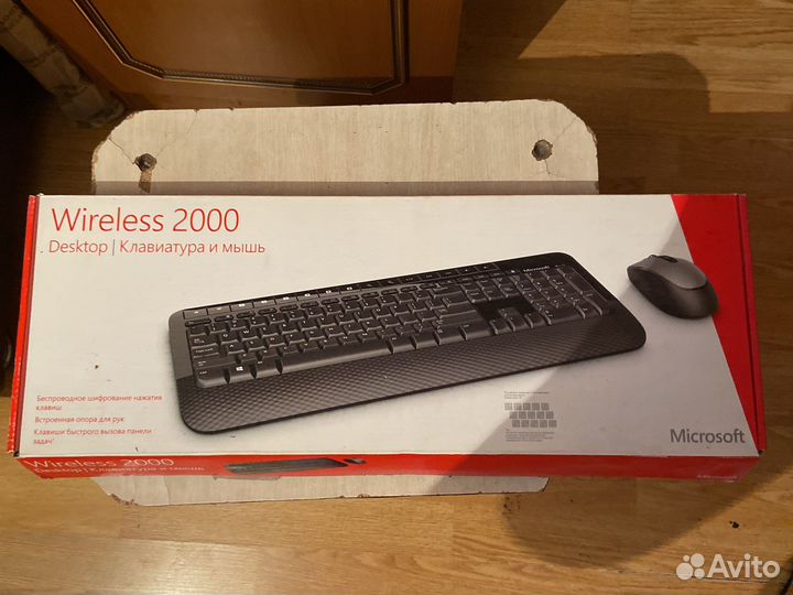 Беспроводная мышь и клавиатура