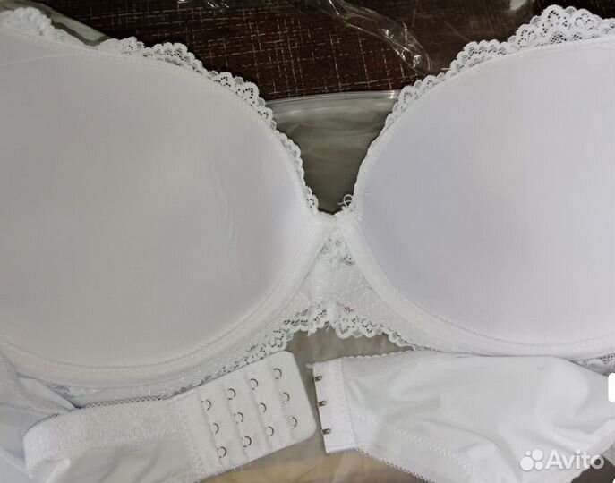 Бюстгальтер