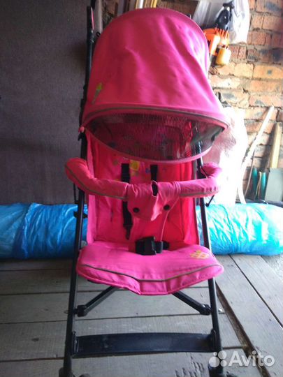 Прогулочная коляска