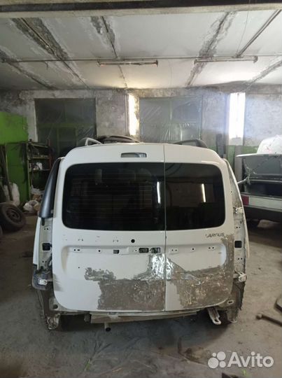 Дверь задняя largus