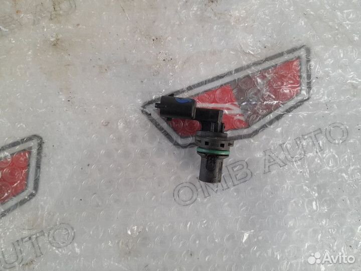 Датчик положения распредвала Опель Астра H