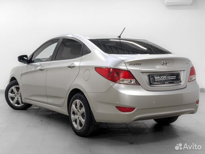 Hyundai Solaris 1.6 AT, 2013, 111 990 км