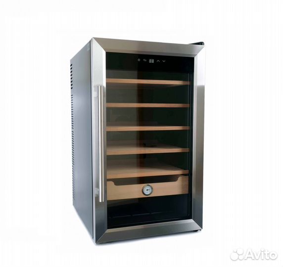 Хьюмидор Howard Miller с элект. управ.на 500 сигар