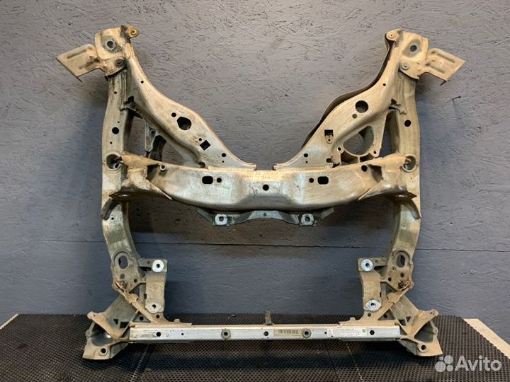 Подрамник передний Bmw 520I F10 N20 2015