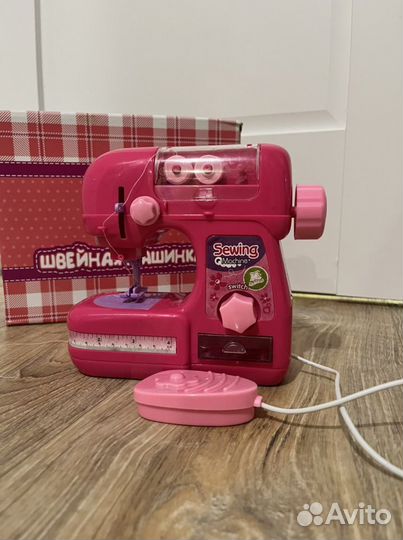 Игрушка Швейная машинка