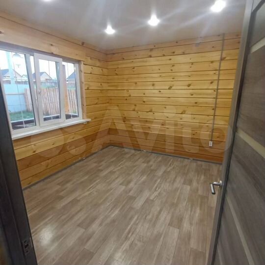 Коттедж 160 м² на участке 6 сот.