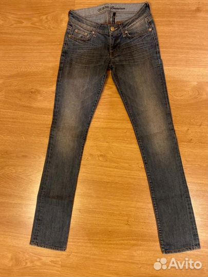 Продам джинсы Guess