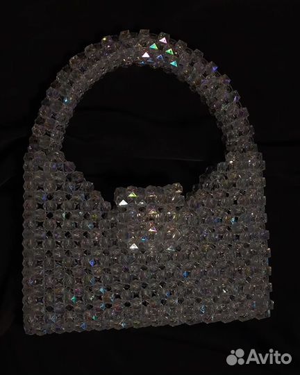 Сумка из акриловых бусин ручной работы