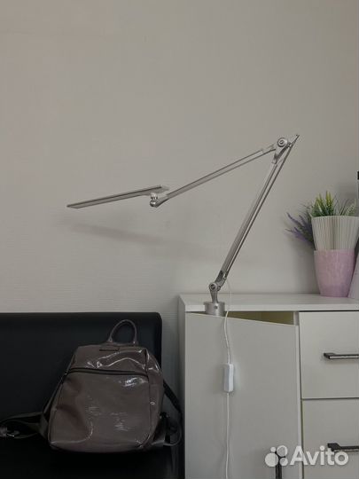 Лампа настольная светодиодная контент лампа