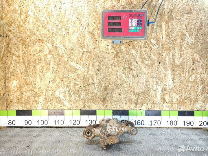 Кулак задний левый Chevrolet Captiva 2006-2010