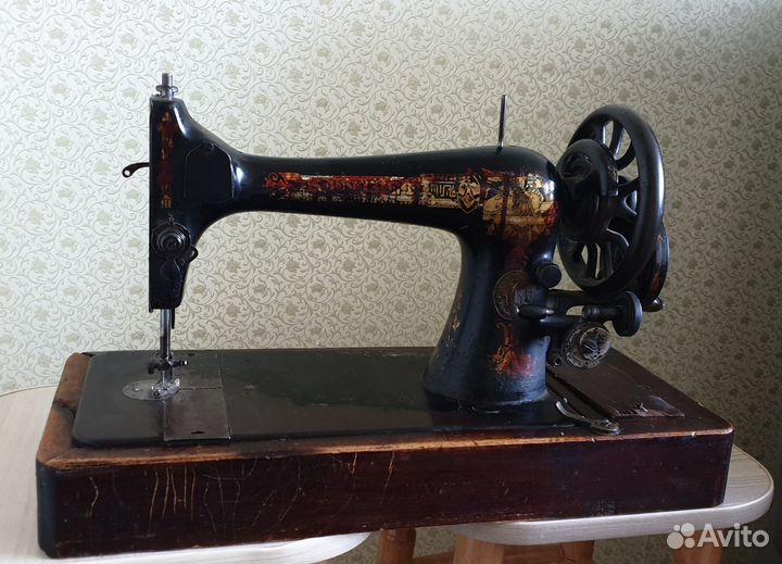 Швейная машинка Зингер ручная
