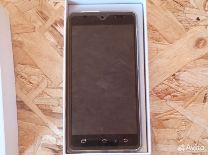 Lenovo K8, 2/16 ГБ