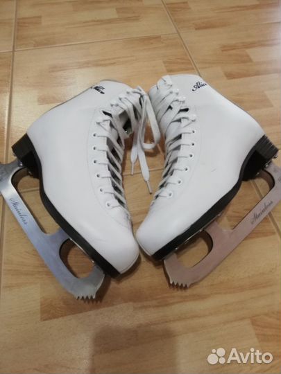 Коньки фигурные