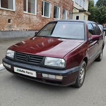 Volkswagen Vento 1.8 MT, 1996, 130 600 км, с пробегом, цена 120 000 руб.