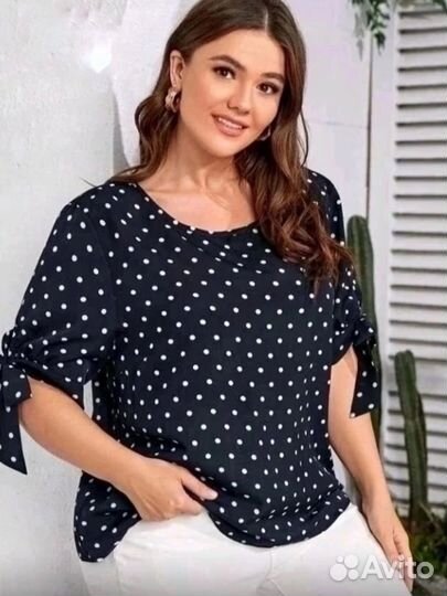 Кофточки в горох 48,50,52