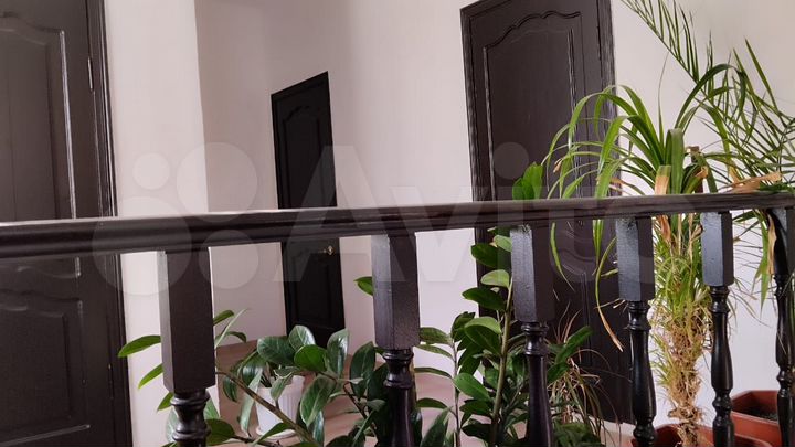 Дом 280 м² на участке 5 сот.