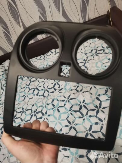 Рамка и магнитолла Nissan Qashqai j10